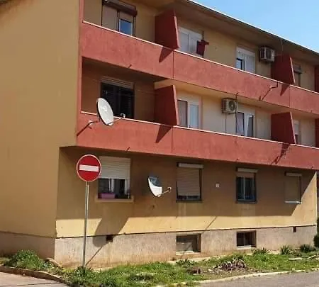 Apartman Hana Pula